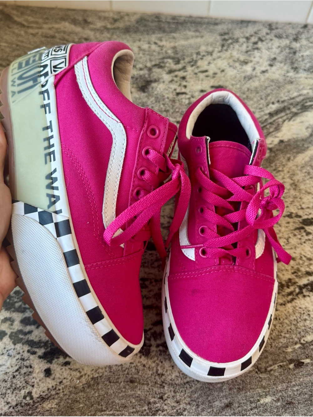 Vans Old Skool Stacked Logo Platform in Cabaret Pink. Size 7.5. EUC